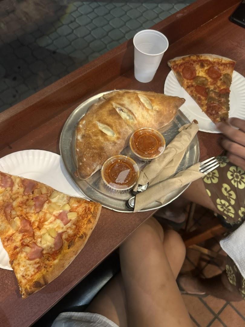 Tony's Pizza